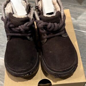 UGG Kids Brown Suede Lace-Up Winter Boots